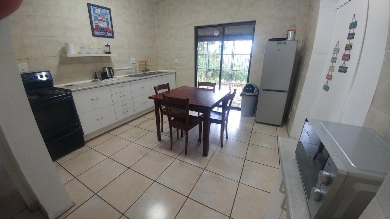Four Seasons Self-Catering Guest House Graskop Exterior foto