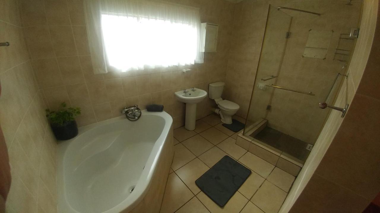 Four Seasons Self-Catering Guest House Graskop Exterior foto